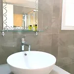 Florea Aparthotel 3*
