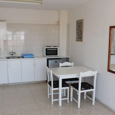 Florea Apartmanhotel