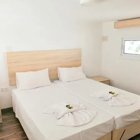 Apartahotel Florea 3*