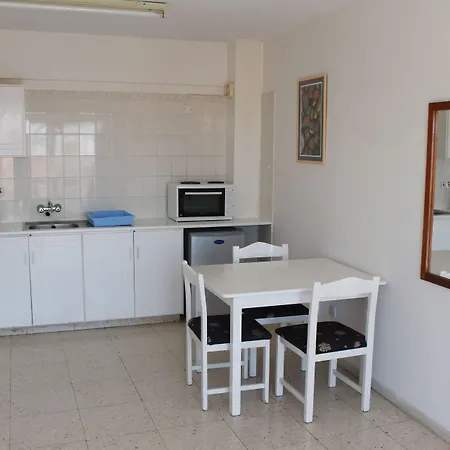 Florea Apart Otel