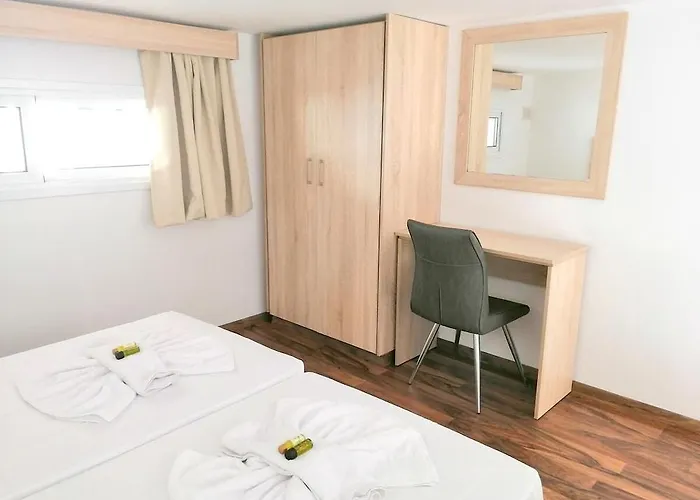 Florea Lägenhetshotell Ayia Napa