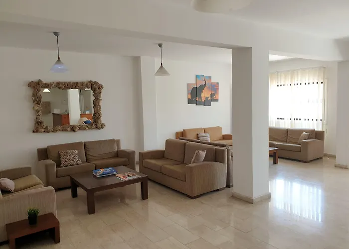 Lägenhetshotell Florea 3*