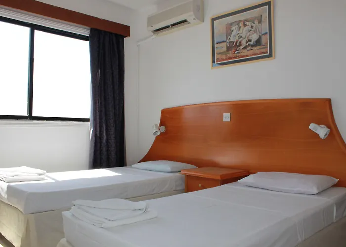 Florea Aparthotel Ayia Napa