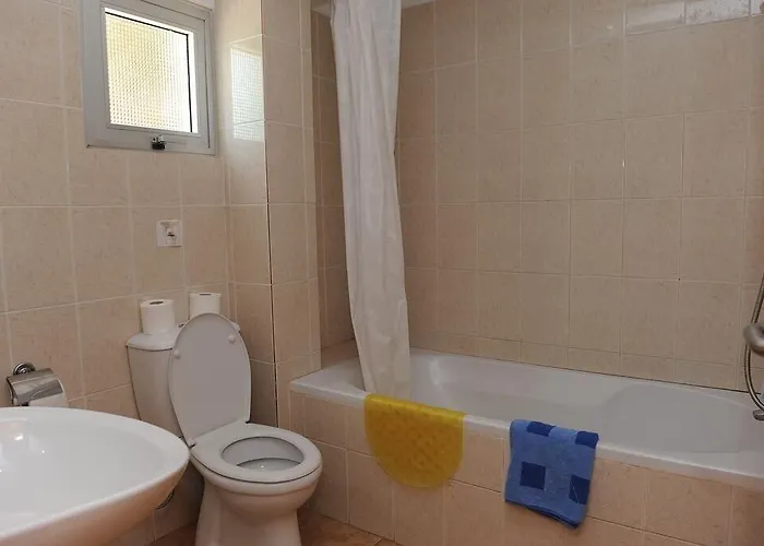 Aparthotel Florea 3*